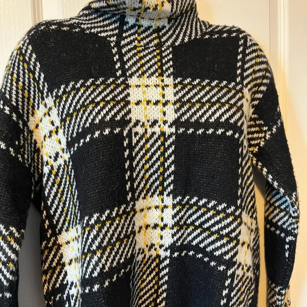 DKNY Sweater Plaid Yellow Black Sz Small NWT - Picture 5 of 8